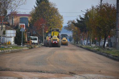 büyük inşaat makineleri ve inşa