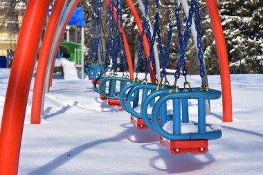 Karda güzel bir oyun alanı