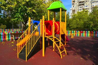 Parktaki güzel oyun parkı