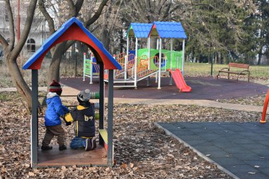 Parktaki güzel oyun parkı