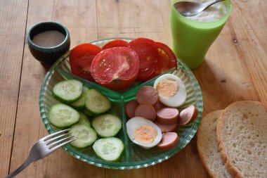 sebze ve yumurta yakın 