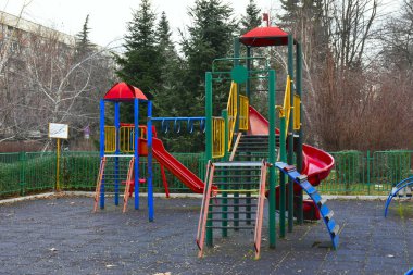 Parktaki güzel oyun parkı