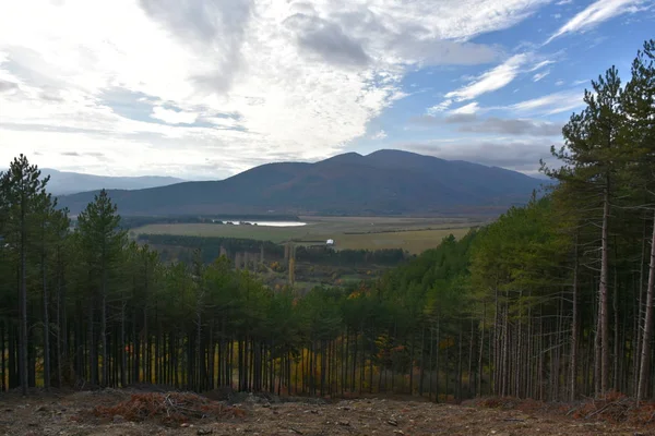 Mycket Vackra Landskap Berg Och Dimma — Stockfoto