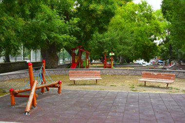 Parktaki güzel oyun parkı