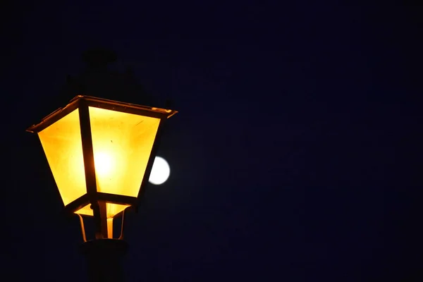 Lanterna Rua Cidade — Fotografia de Stock