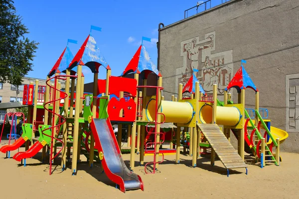 Mooie Speeltuin Het Park — Stockfoto