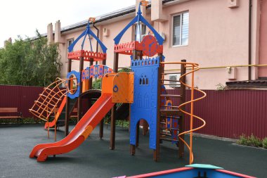 Parktaki güzel oyun parkı