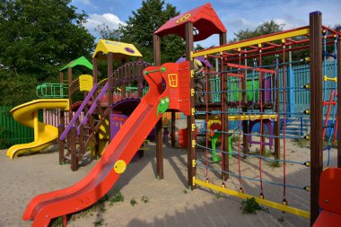 Parktaki güzel oyun parkı