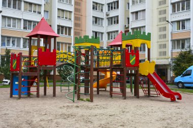 Parktaki güzel oyun parkı