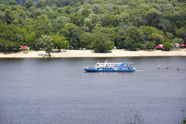 Blue Tourist Yacht Moving River Summer — Stockfoto