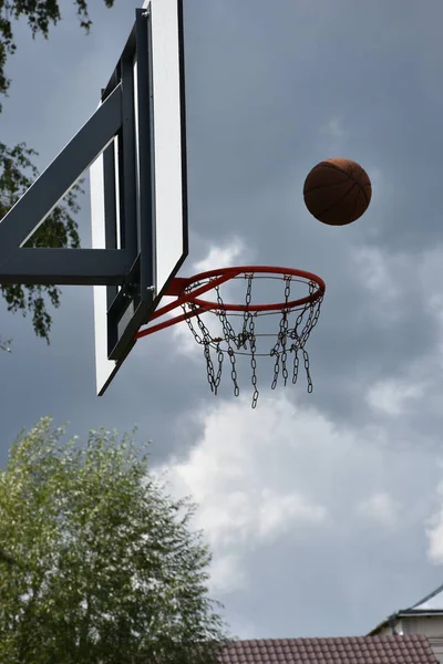 Baloncesto Patio Aire Libre Parque — Foto de Stock