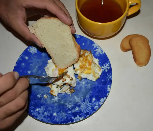 Closeup Person Eating Fried Eggs — 스톡 사진