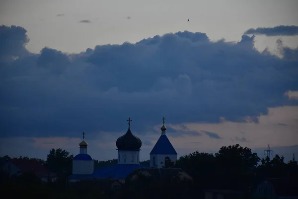Gökyüzüne Karşı Kilise — Stok fotoğraf