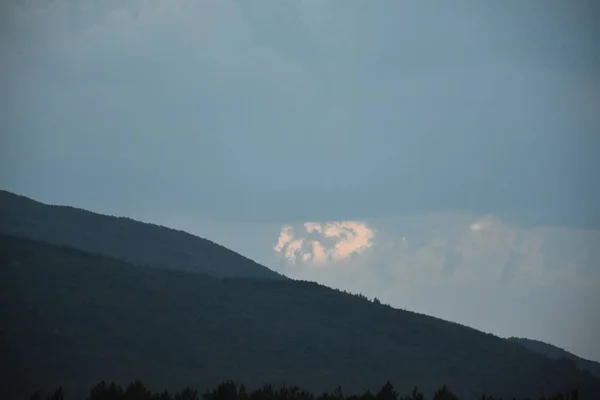 Blauer Himmel Und Weiße Wolken — Stockfoto