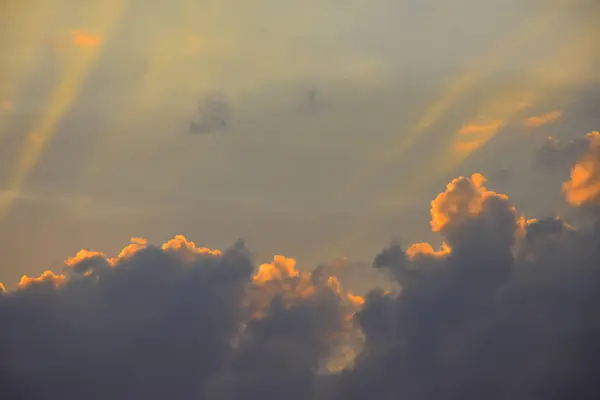 Schöner Sonnenuntergang Natur Malerische Aussicht — Stockfoto