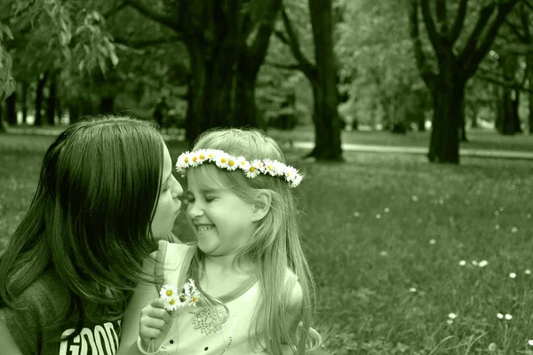 Foto Blanco Negro Una Niña — Foto de Stock