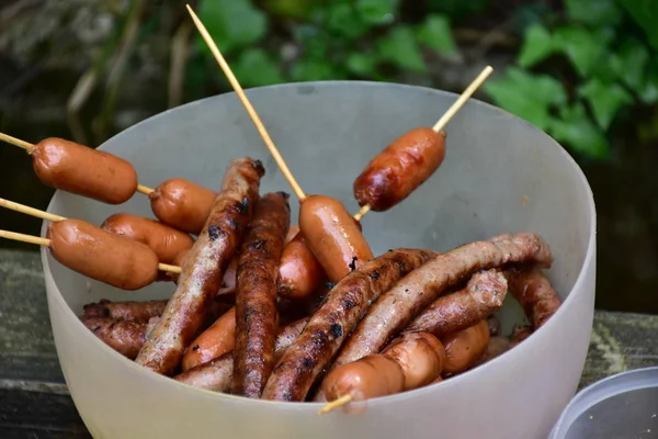 Barbeküde Izgara Sosis — Stok fotoğraf