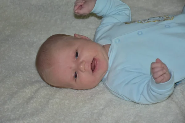 Neugeborenes Baby Auf Weißem Hintergrund — Stockfoto