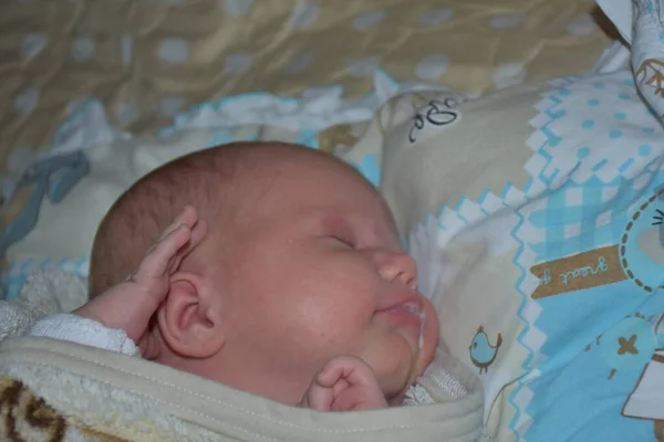 Neugeborenes Baby Auf Weißem Hintergrund — Stockfoto