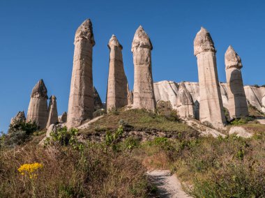 Benzersiz kalker kayalar, Aşk Vadisi, Kapadokya, Türkiye