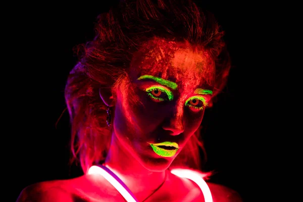Portréja Egy Szép Fiatal Szexi Lány Neon Lent Ultraibolya Festék — Stock Fotó