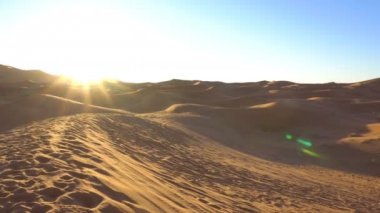 Sahara Desert Manzara Panoraması, sabah erken saatlerde harika tepeleri