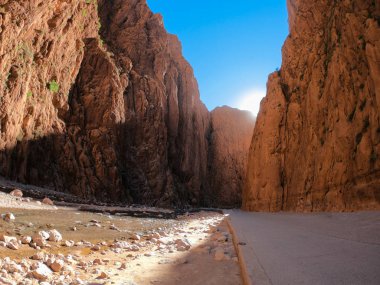 Atlas Dağları, Tinghir Fas yakınında kanyonda Todgha muhteşemdir