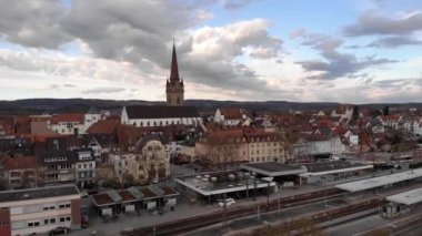 Radolfzell Güney Almanya 'nın Bodensee kıyısındaki İsviçre sınırı yakınlarındaki Konstanz Gölü' nün hava görüntüsü.