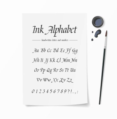 Evrensel el yazısı yazı tipi. Fırça kalemle yazılmış elle çizilmiş alfabe. Beyaz kağıt, mürekkep, masa üstü görünümü mockup mürekkep düşer. Vintage vektör yazı tipi