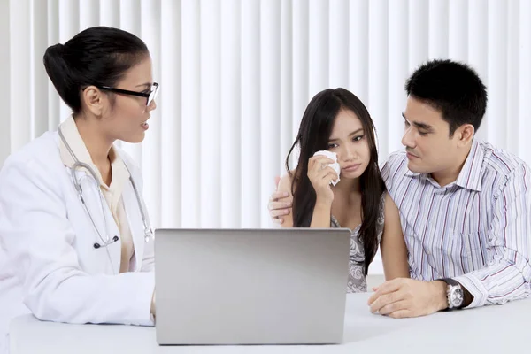 Asian Husband Comforting His Wife Hearing Bad News Doctor — Stock Photo, Image