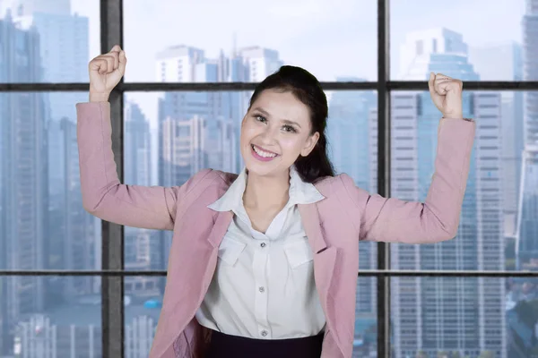 Picture Caucasian Businesswoman Celebrating Her Triumph Lifting Hands While Standing — Stock Photo, Image
