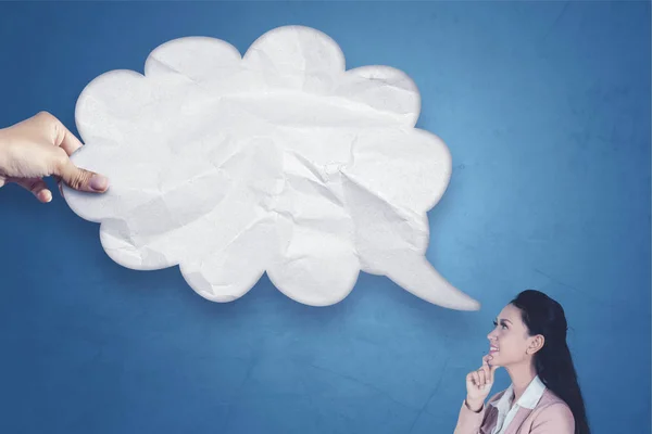 Picture Pretty Entrepreneur Thinking Idea While Looking Empty Cloud Bubble — Stock Photo, Image