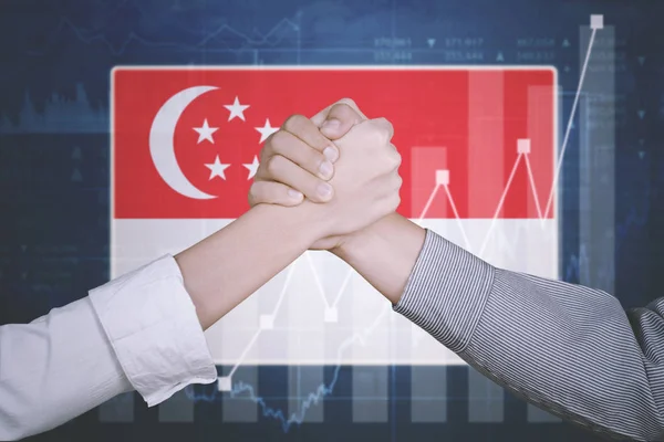 Hands Two Business People Joining Together Growth Chart Singapore Flag — Stock Photo, Image