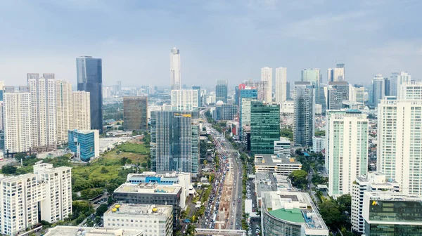 Jakarta Endonezya Ağustos 2018 Şehir Jakarta Içinde Gökdelenler Ile Karayolu — Stok fotoğraf