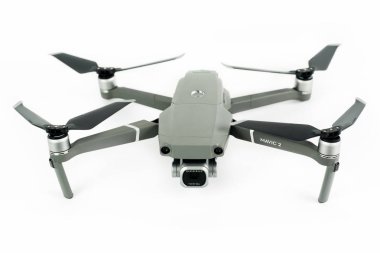 Jakarta, Endonezya - 12 Ekim 2018: İle DJI indeks işlem Mavic 2 Pro drone ile Hasselblad fotoğraf makinesi ve dört pervaneler, beyaz arka plan üzerinde izole
