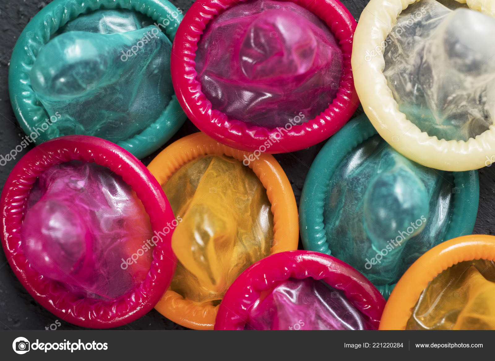 Пролонгирующие презервативы BAYAN Полярник, 3 шт Bayan 2924 - Bayan - Продлевающие презервативы - Купить