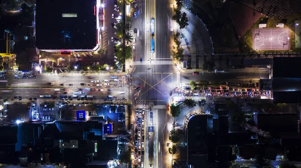 Pohled Shora Provozu Jam Křižovatce Přechod Pro Chodce Noci Městě — Stock fotografie