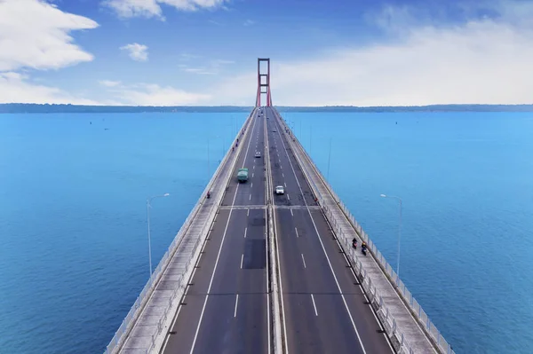 Bovenaanzicht Van Het Verbinden Van Brug Van Suramadu Eilanden Java — Stockfoto