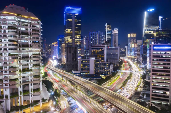 Jakarta Indonézia 2019 Január Légi Felvétel Felhőkarcolók Mozgalmas Éjszakai Forgalom — Stock Fotó