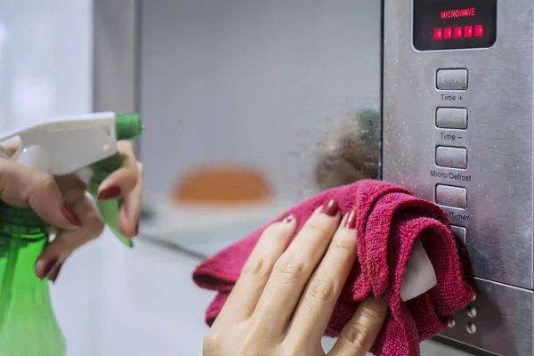 Close Housemaid Hands Using Spray Detergent Clean Microwave Kitchen Shot — Stock Photo, Image