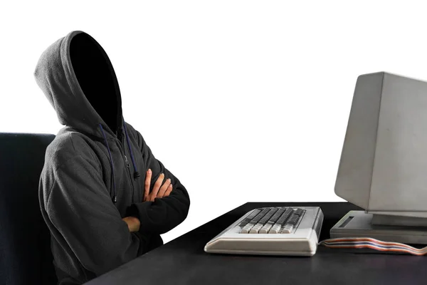 Hooded Unknown Programmer Looks Thinking Vintage Computer Table — Stock Photo, Image