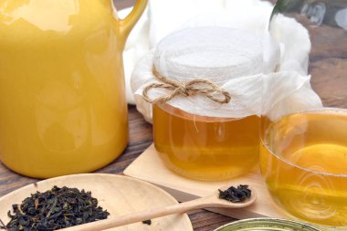 Kombucha çayı, sağlıklı fermente gıda, probiyotik beslenme içecek iyi bir denge sindirim sistemi için.