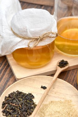Kombucha çay yaprakları, Sağlıklı fermente gıda, iyi denge sindirim sistemi için Probiyotik beslenme içecek.