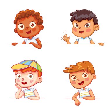 Çocuklar farklı milletlerden boş beyaz tahta holding