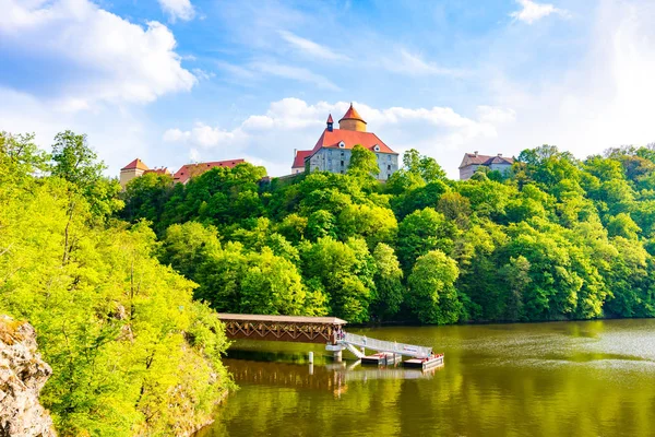 VeVeri castle, Çek Cumhuriyeti. Brno city South Moravia bölgesi yakınındaki eski antik kale