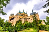 Bojnice středověký hrad, dědictví Unesco, Slovensko. To je romantický zámek s některými původní gotické a renesanční prvky, postavený ve 12. století.