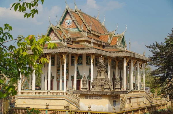 Impresionante Pagoda Khmer Vista Regular Camboya Budista Camboya Cerca Ciudad —  Fotos de Stock
