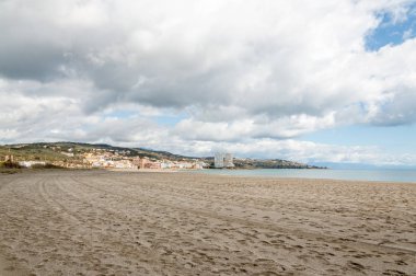 Sotogrande mavi bayrağı sahilde Andalusia