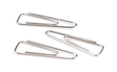 Beyaz arkaplanda izole edilmiş gümüş ataç resmi