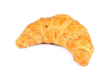 Beyaz arka plan üzerinde izole taze kruvasan